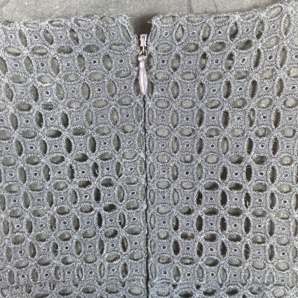 EUC J. Crew navy eyelet tank dress 2 - Picture 4 of 6